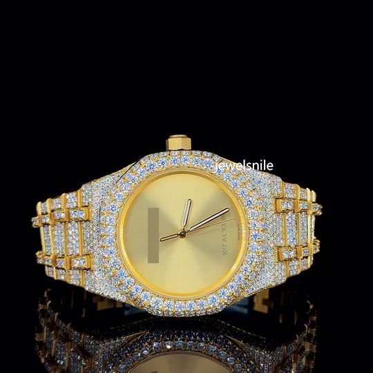 Classic Fully diamond Iced Out Moissanite Watch with Plain Dial