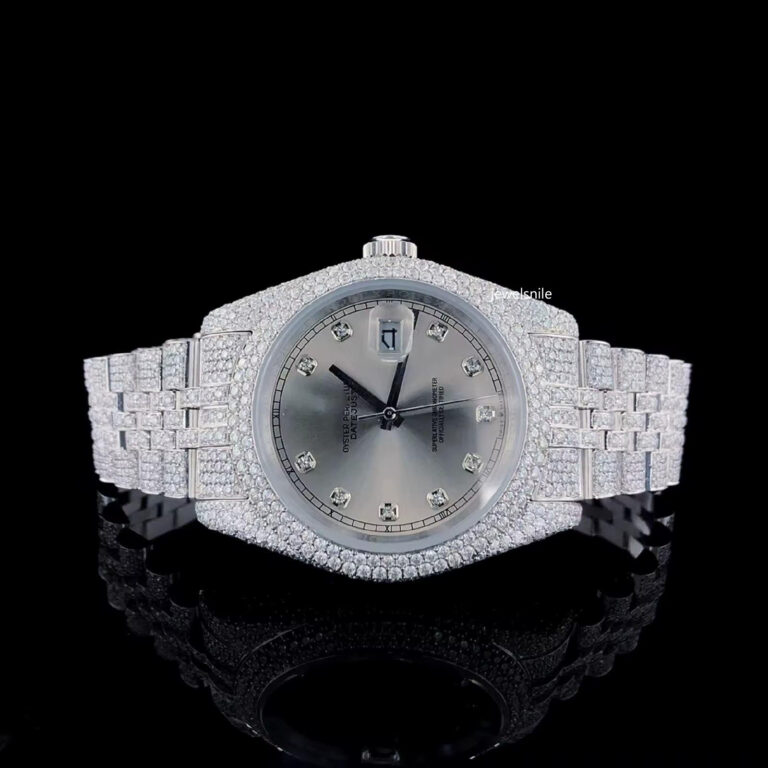 Magnificent Vvs Diamond Iced Out Watch For Men
