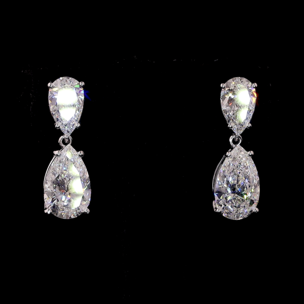 moissanite vvs clarity diamond pear-shaped Earring's for women