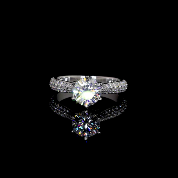 Diamond Moissanite engagement women's Ring