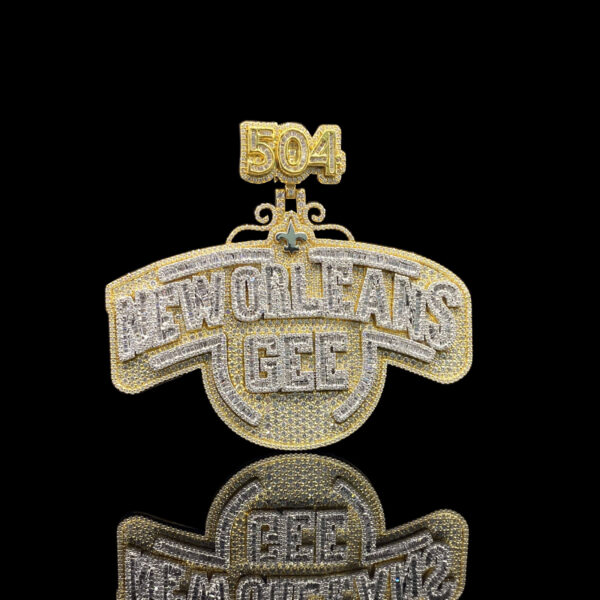 Custom Luxury Bling Iced moissanite Pendant